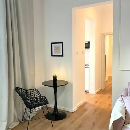 The General's Appartement Bucarest